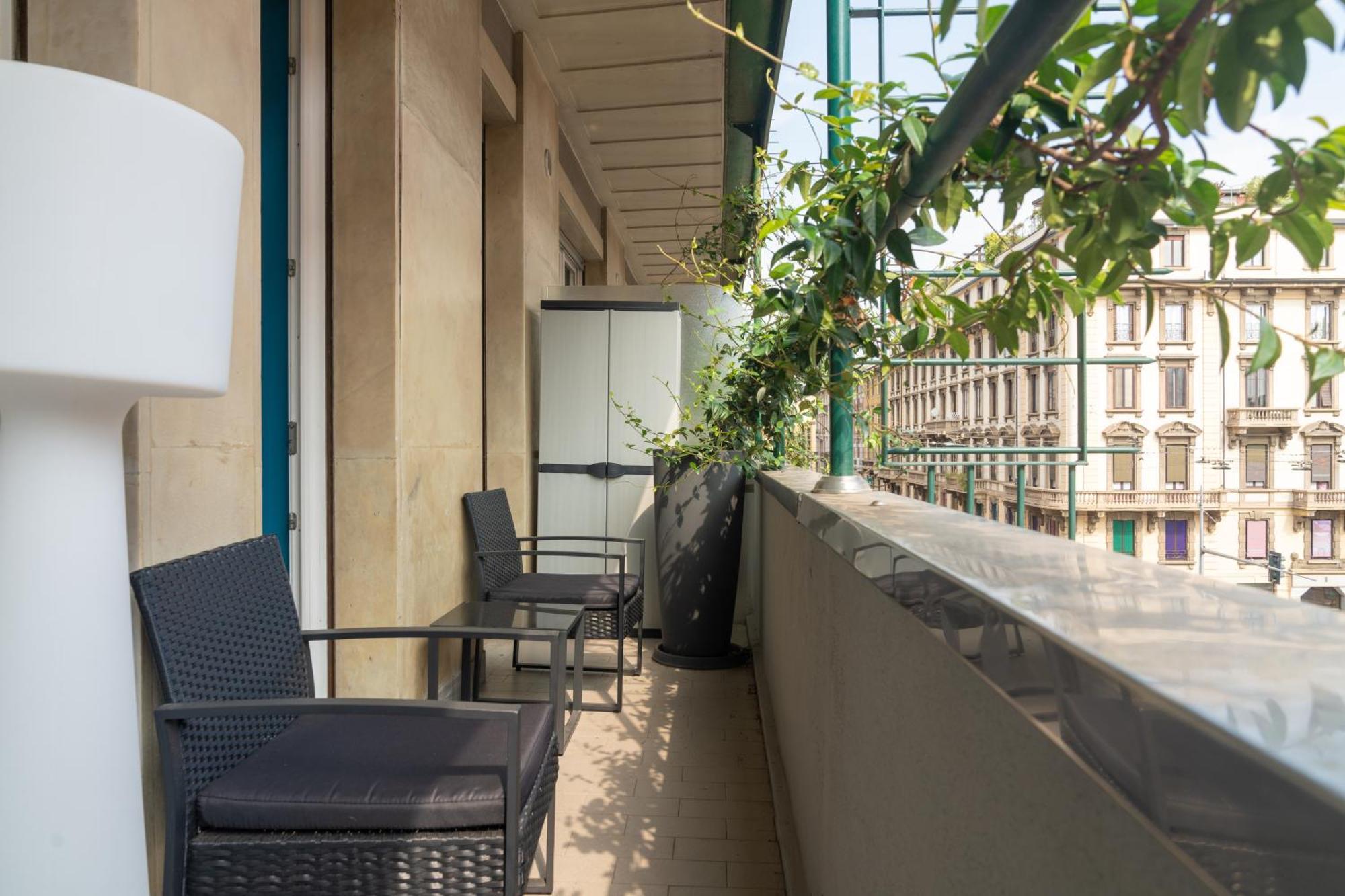 Suite Casa Degli Specchi, Appartamento Di Lusso In Galleria Buenos Aires Milan Bagian luar foto