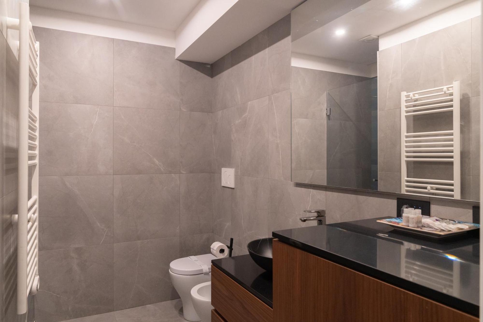Suite Casa Degli Specchi, Appartamento Di Lusso In Galleria Buenos Aires Milan Bagian luar foto